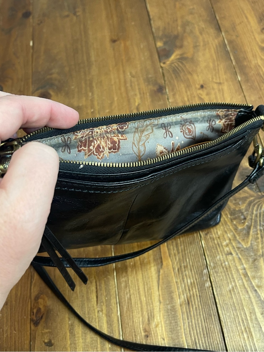 Hobo small black leather purse - Picture 6 of 8